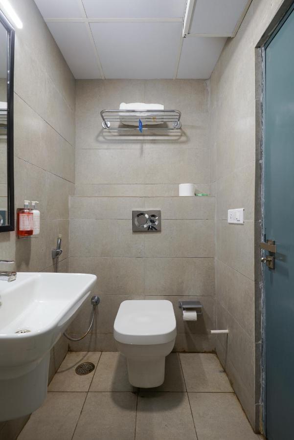 Uptown Hotel Nágpur Kültér fotó